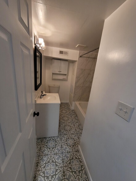 More Photos Of 2635 N Calvert St, Baltimore Apartments For Sale