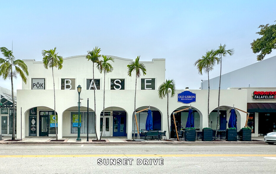 Primary Photo Of 5849 Sunset Dr, South Miami Warehouse For Lease