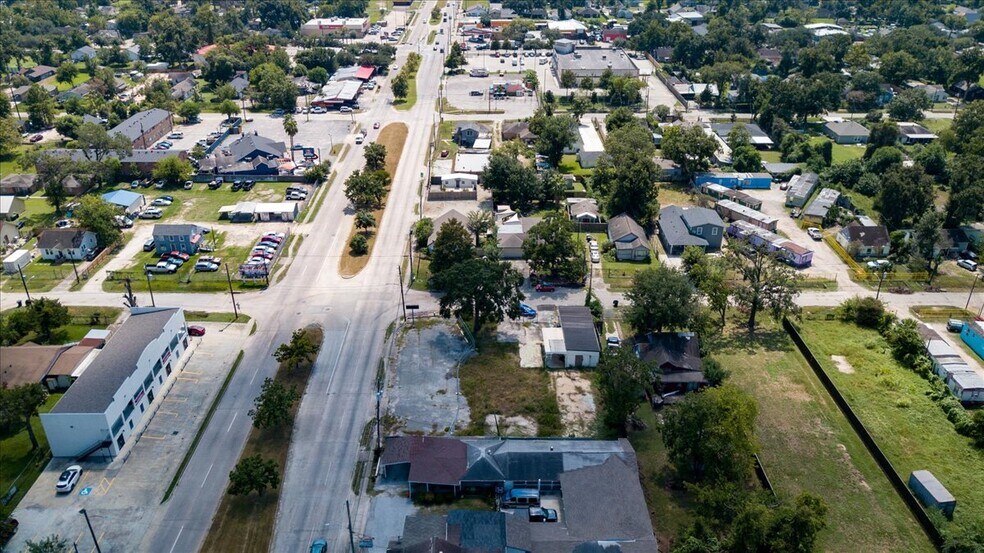 More Photos Of 741 McDaniel St, Houston Land For Sale