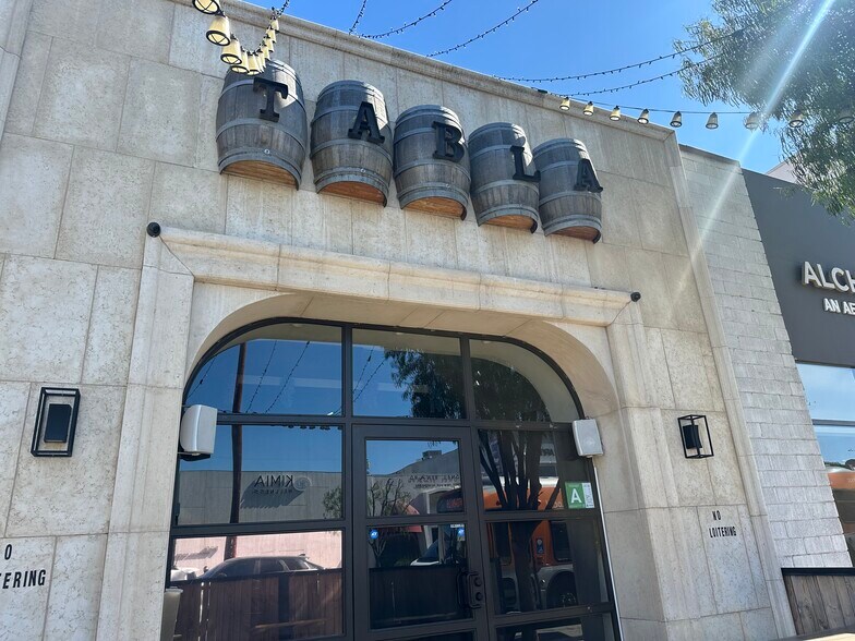 More Photos Of 8108 W 3rd St, Los Angeles Freestanding For Lease