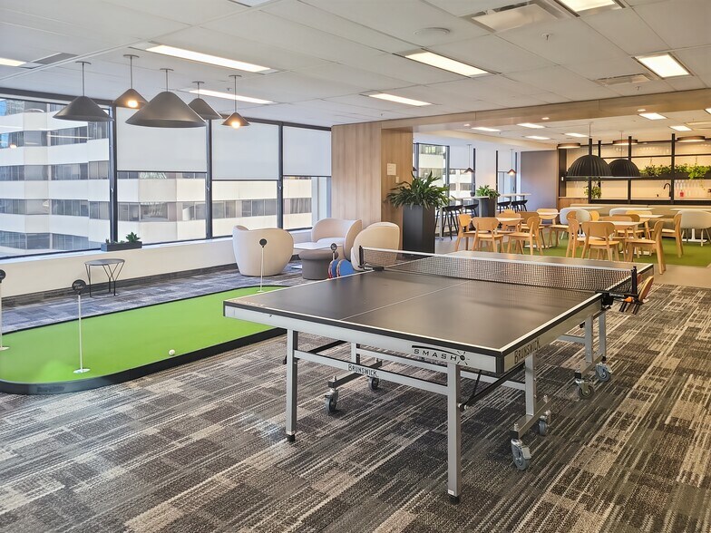 More Photos Of 330 5th Ave SW, Calgary Coworking Space