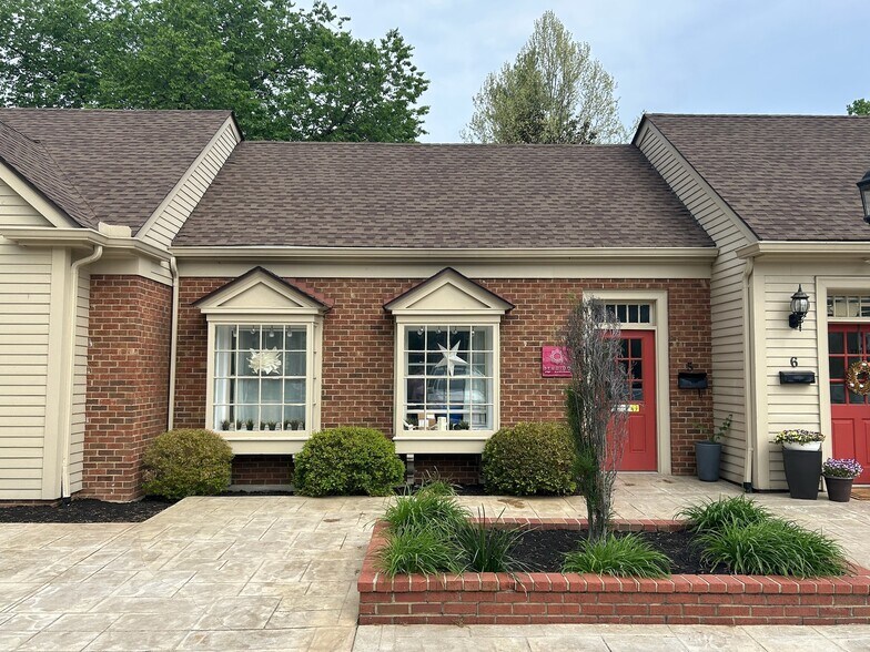 More Photos Of 614 Wooster Pike, Terrace Park Storefront Retail Office For Lease