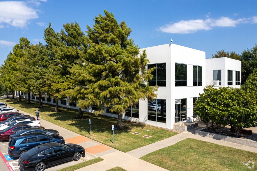 More Photos Of 6100 W Plano Pky, Plano Unknown For Lease