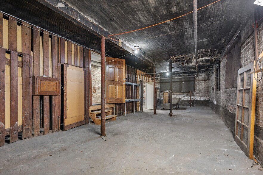 More Photos Of 5501 W Quincy St, Chicago Apartments For Sale
