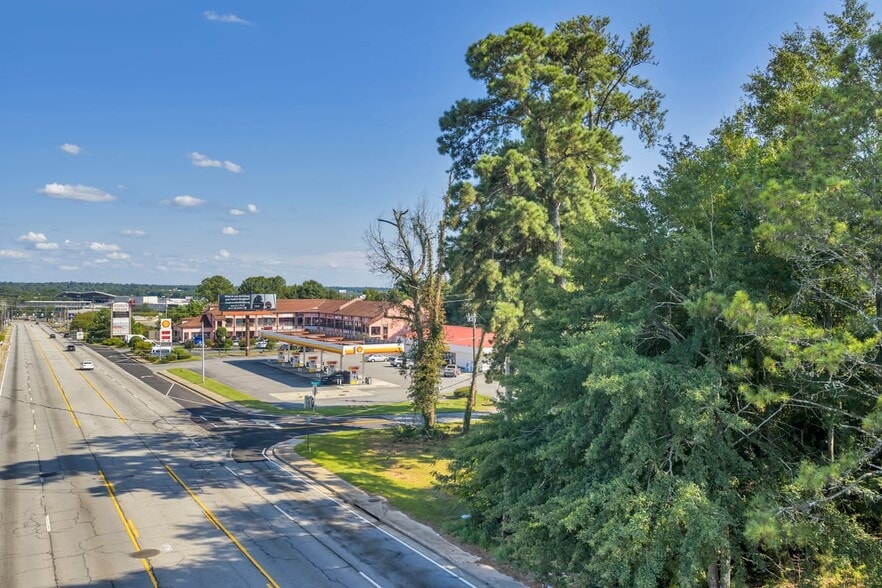 More Photos Of Mercer University Dr, Macon Land For Sale