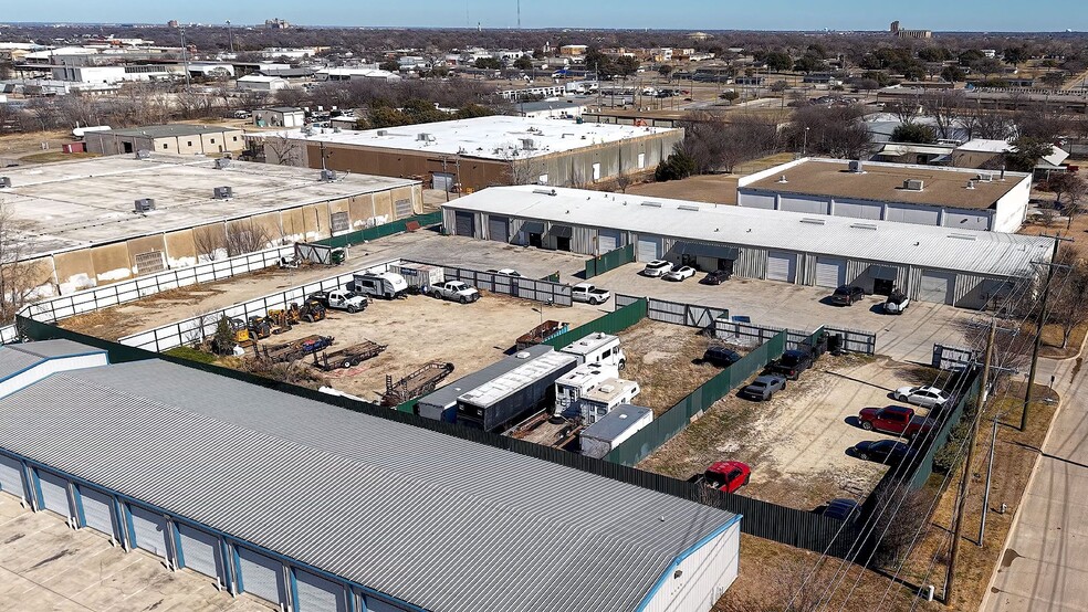 More Photos Of 2970 Suffolk Dr, Fort Worth Warehouse For Sale