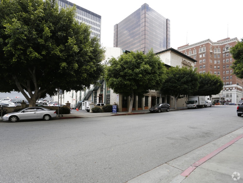 More Photos Of 3273-3287 Wilshire Blvd, Los Angeles Office For Lease