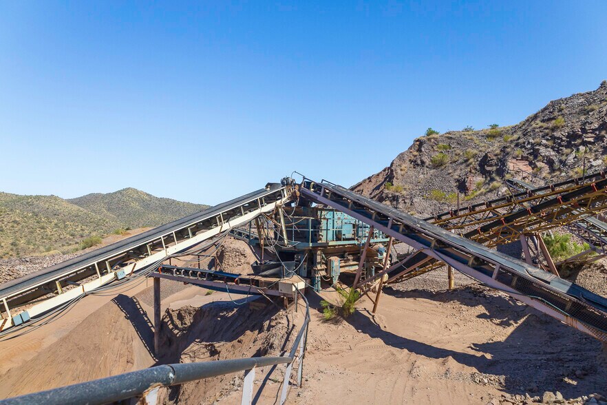 More Photos Of Hwy 60, Superior Land For Sale