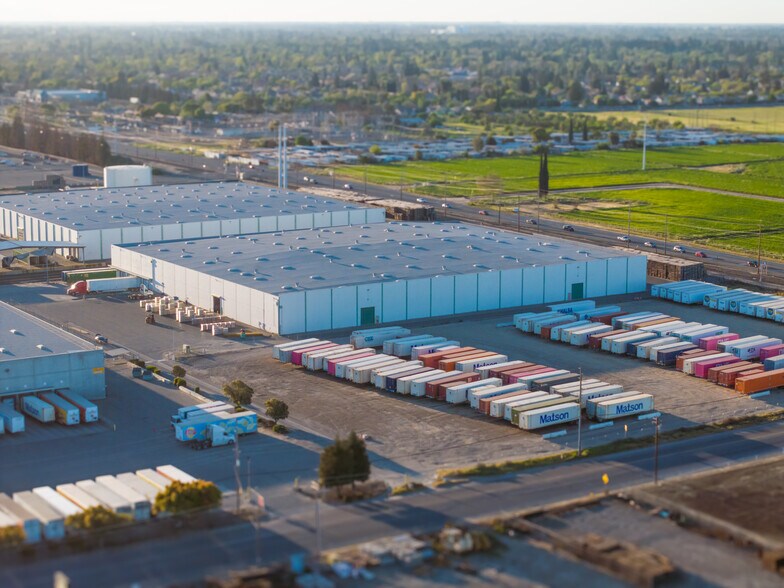 More Photos Of 151 Codoni Ave, Modesto Warehouse For Lease