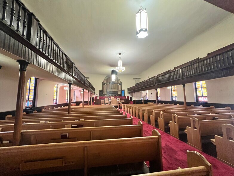 More Photos Of 1546 5th St NW, Washington Specialty For Sale