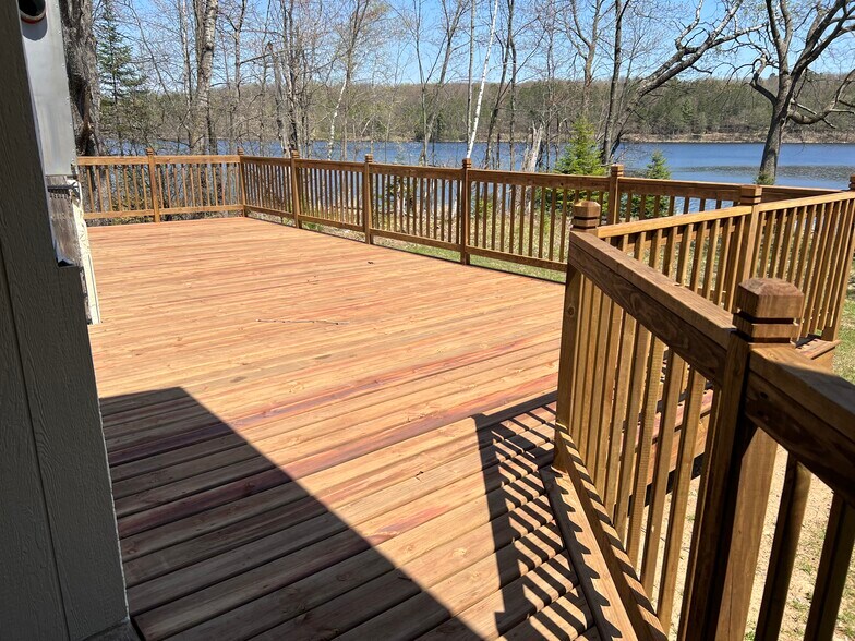 More Photos Of 11706 N Eaton Rd, Hayward Bar For Sale