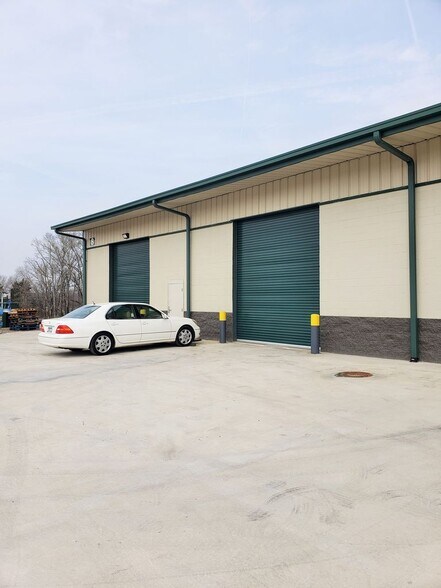 More Photos Of 45 Northcross Ln, Ringgold Industrial For Lease