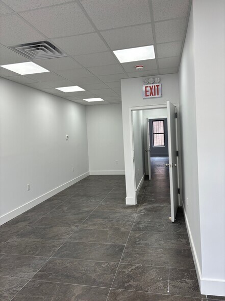 More Photos Of 1616 Kings Hwy, Brooklyn Storefront Retail Residential For Lease