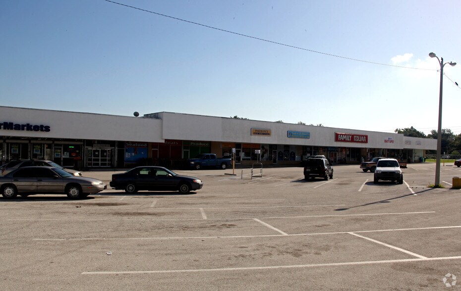 More Photos Of 2459 US Highway 98 N, Lakeland Coworking Space