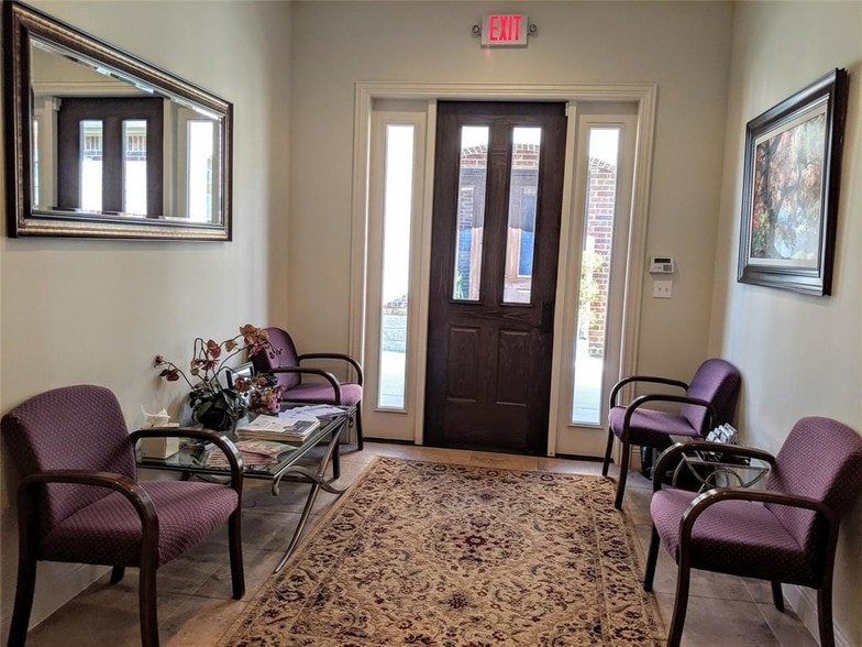 More Photos Of 318 W FM 544, Murphy Medical For Sale