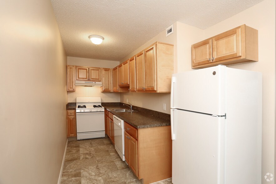 More Photos Of 600-628 Asylum Ave, Hartford Apartments For Lease