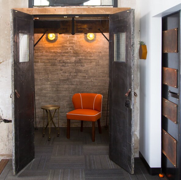 More Photos Of 111 E Aspen Ave, Flagstaff Storefront Retail Office For Lease