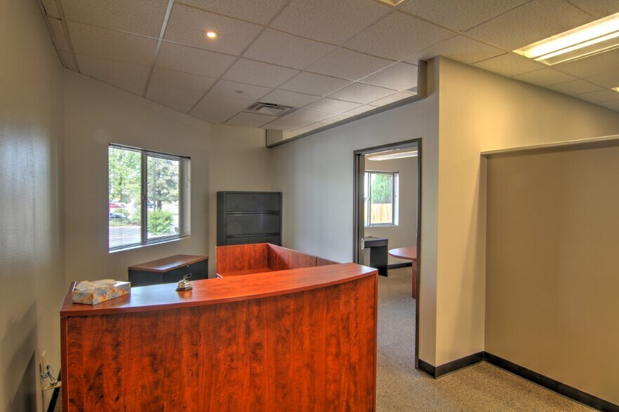 More Photos Of 760 Margrave Dr, Reno Office For Lease
