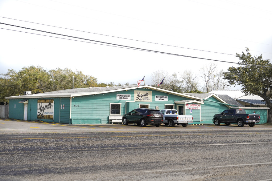 Primary Photo Of 3720 Highway 35, Fulton Restaurant For Sale