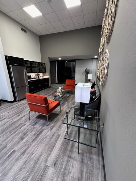 More Photos Of 4455 South Padre Island Dr, Corpus Christi Office For Lease
