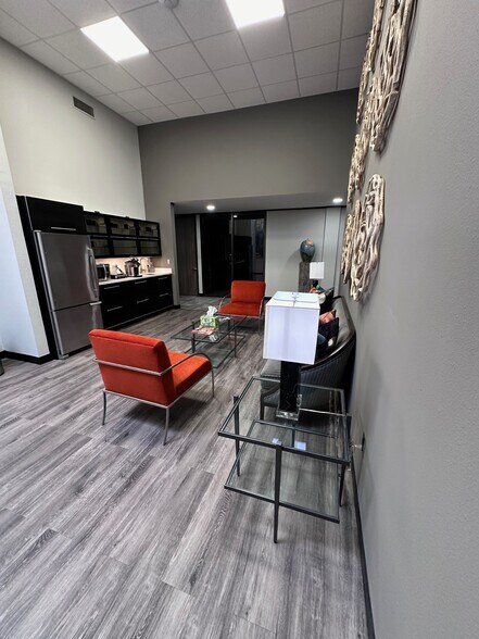 More Photos Of 4455 South Padre Island Dr, Corpus Christi Office For Lease