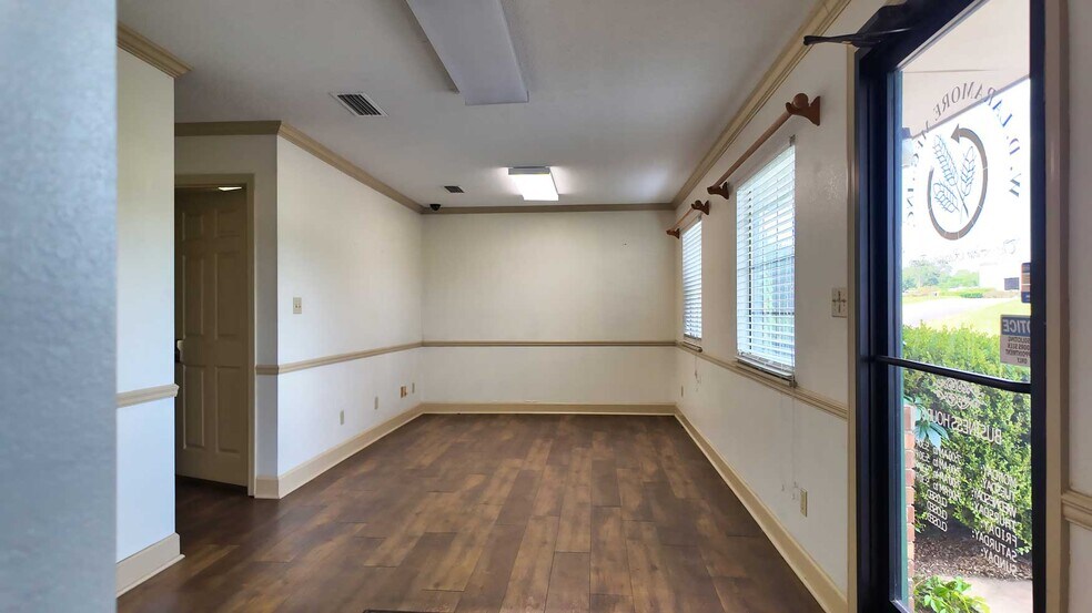 More Photos Of 11763 N Us-319, Thomasville Manufacturing For Sale