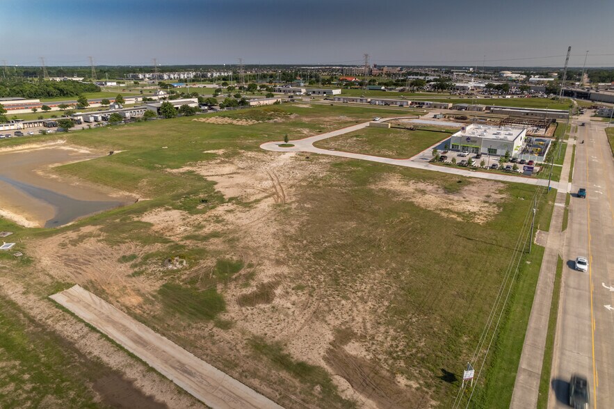 More Photos Of 1025 Grand Oak Boulevard, League City Land For Sale