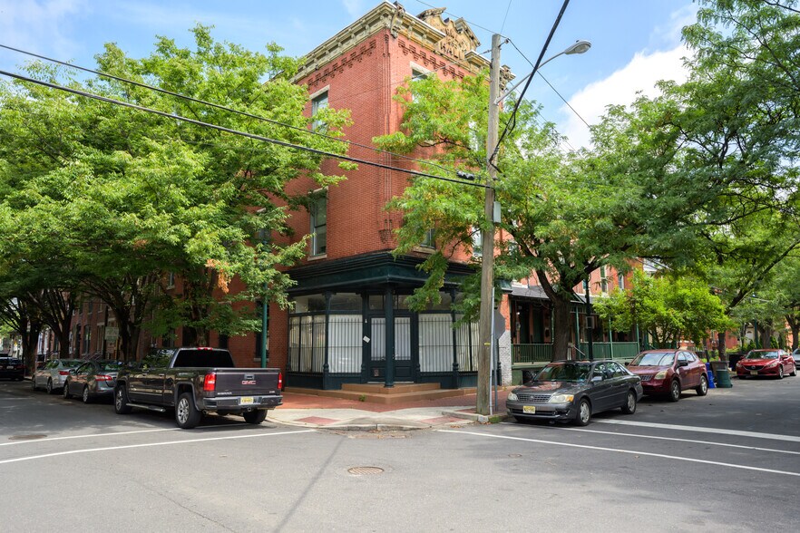Primary Photo Of 601 Berkley St, Camden Apartments For Lease