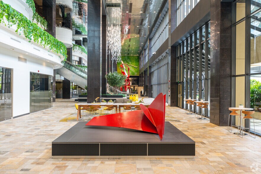 More Photos Of 9130 S Dadeland Blvd, Miami Office For Lease