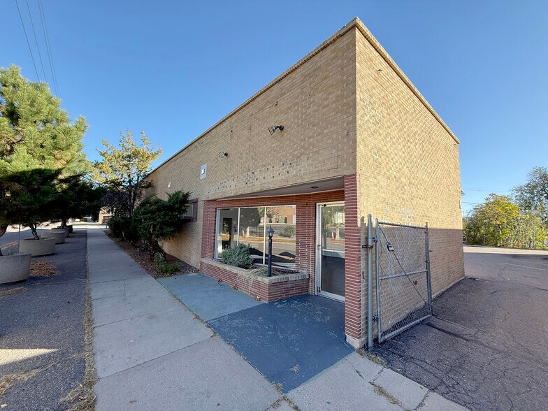 Primary Photo Of 2030 N Clay St, Denver Flex For Lease