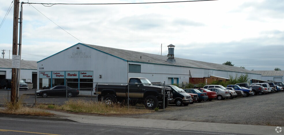 More Photos Of 1125 Bailey Hill Rd, Eugene Warehouse For Lease