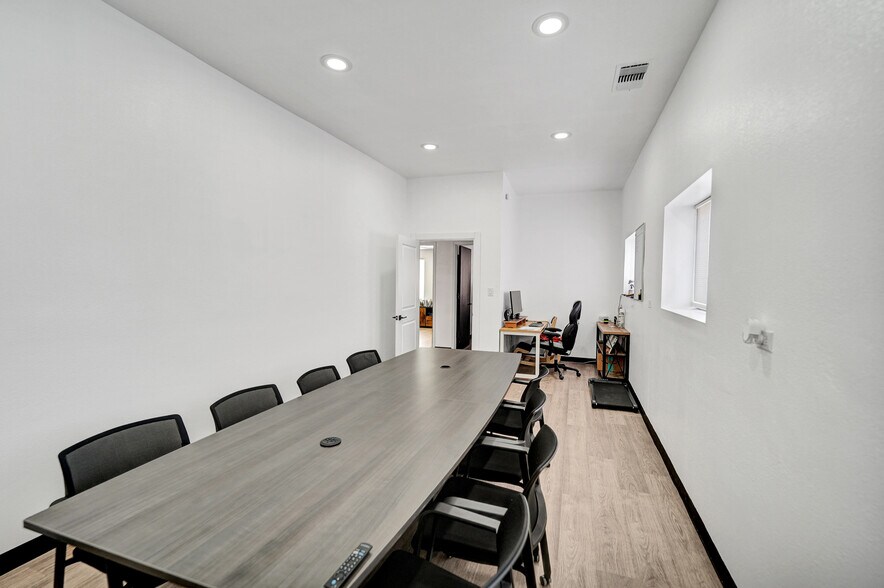 More Photos Of 2811 S County Road 1257, Midland Warehouse For Sale