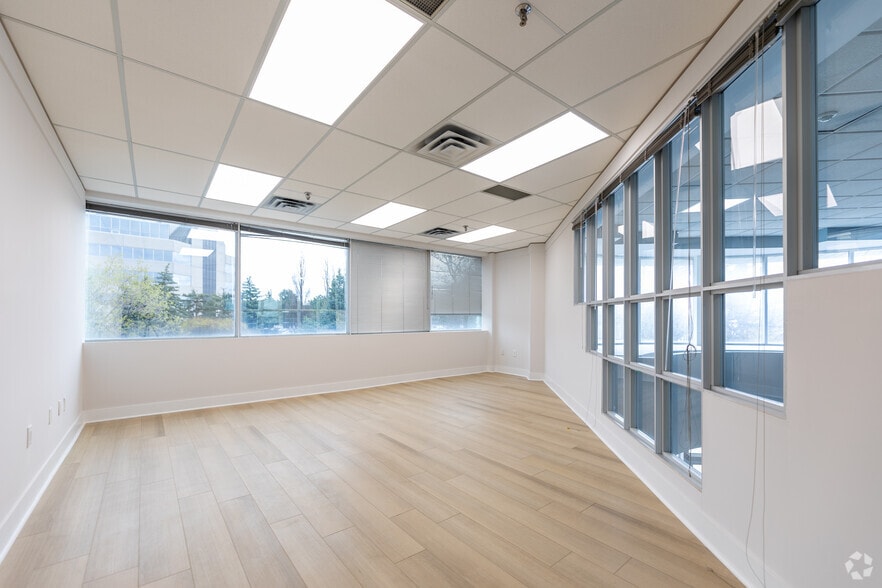 More Photos Of 2770 14th Ave, Markham Office For Lease
