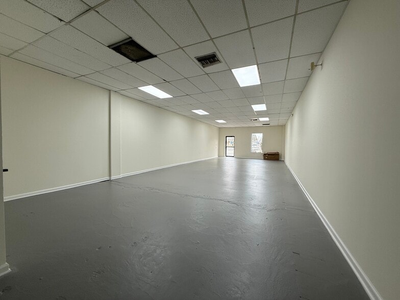 More Photos Of 703 Black Horse Pike, Glendora Storefront Retail Office For Sale