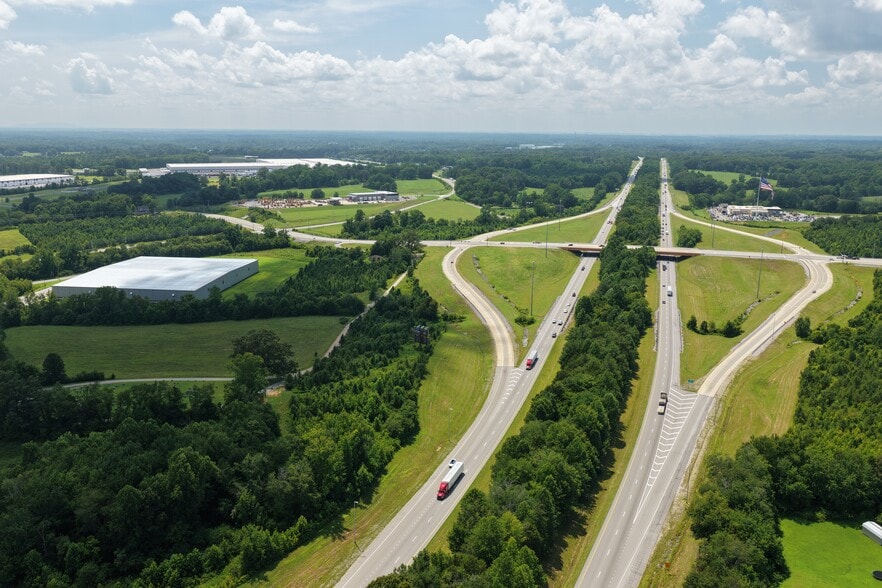 More Photos Of 3311 Highlands Park Blvd, Cookeville Industrial For Lease