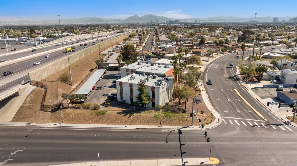 More Photos Of 50 S Jones Blvd, Las Vegas Office For Lease