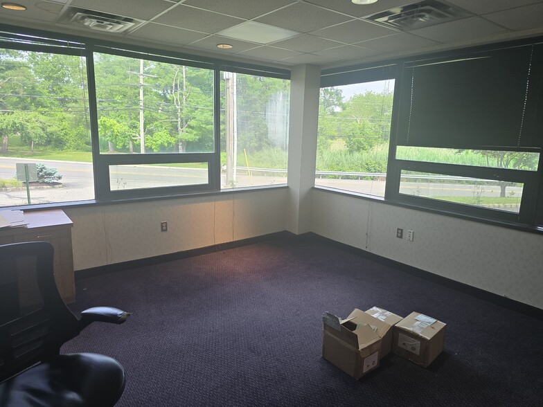 More Photos Of 1201 Mount Kemble Ave, Morristown Medical For Lease