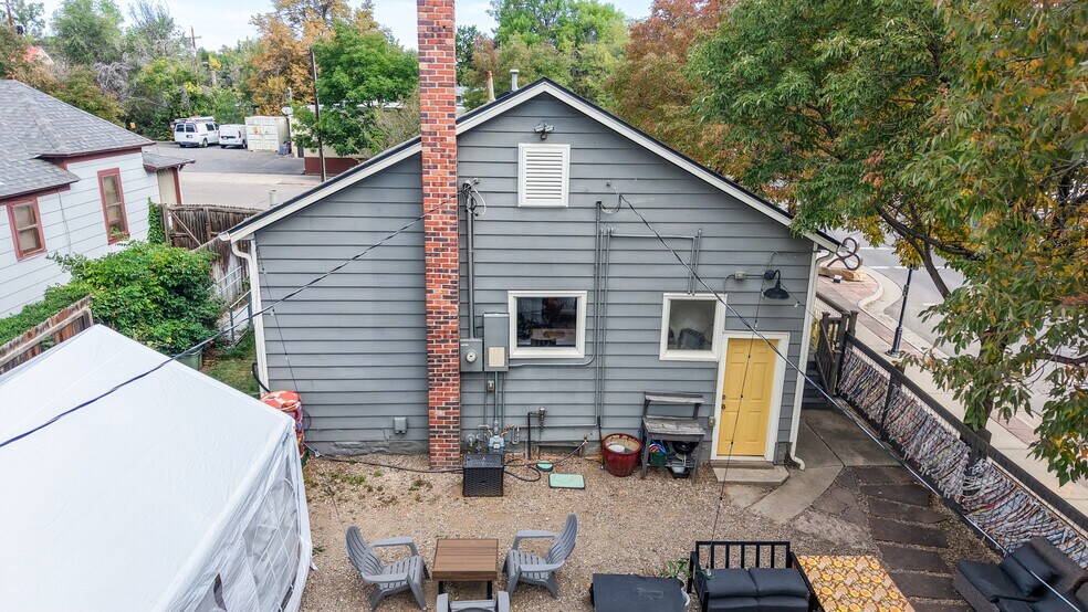 More Photos Of 100 W Cleveland St, Lafayette Office Residential For Sale