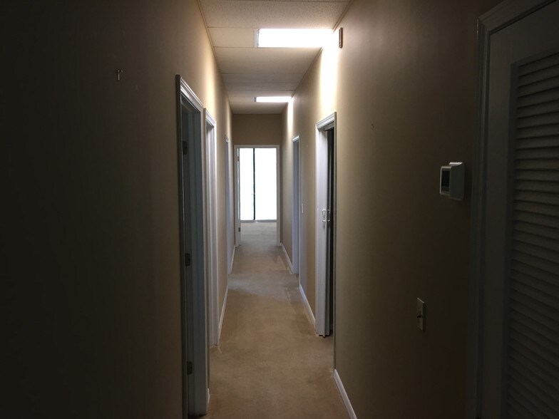 More Photos Of 2301 Park Ave, Orange Park Medical For Lease