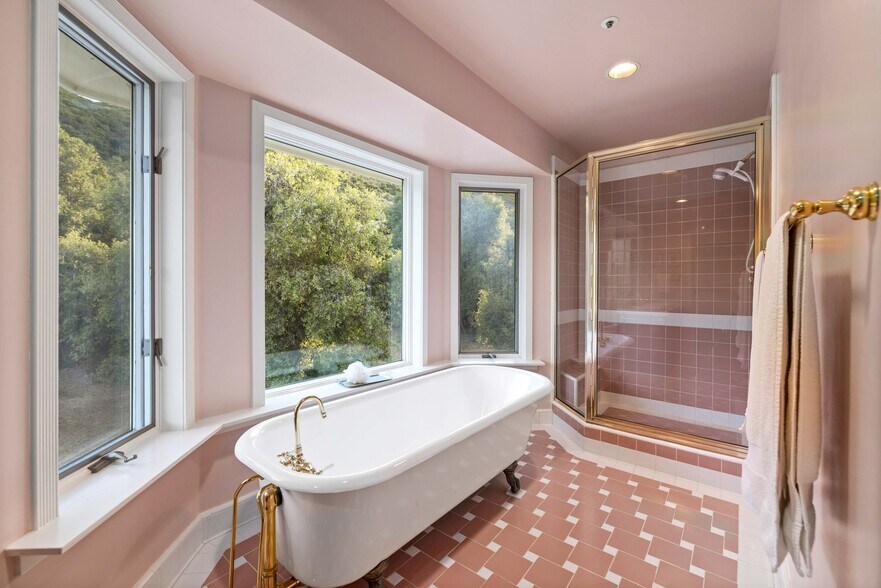 More Photos Of 11660 Lonesome Valley Rd, Leona Valley Specialty For Sale