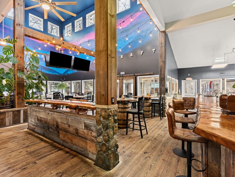 More Photos Of 4352 Soco Rd, Maggie Valley Restaurant For Sale