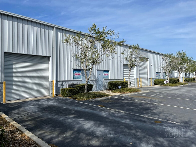 More Photos Of 495 S Shell Rd, DeBary Unknown For Lease