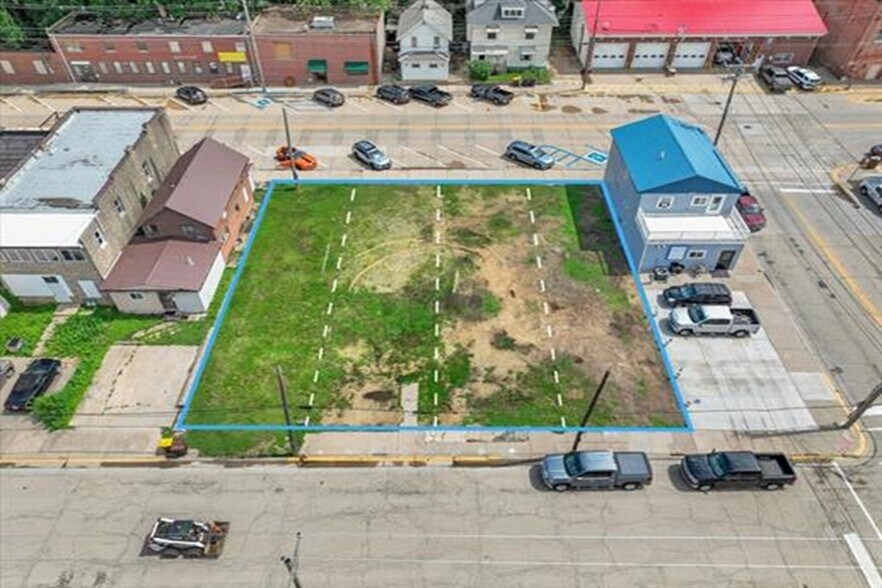 More Photos Of 166 Sinsinawa Avenue Ave, East Dubuque Land For Lease