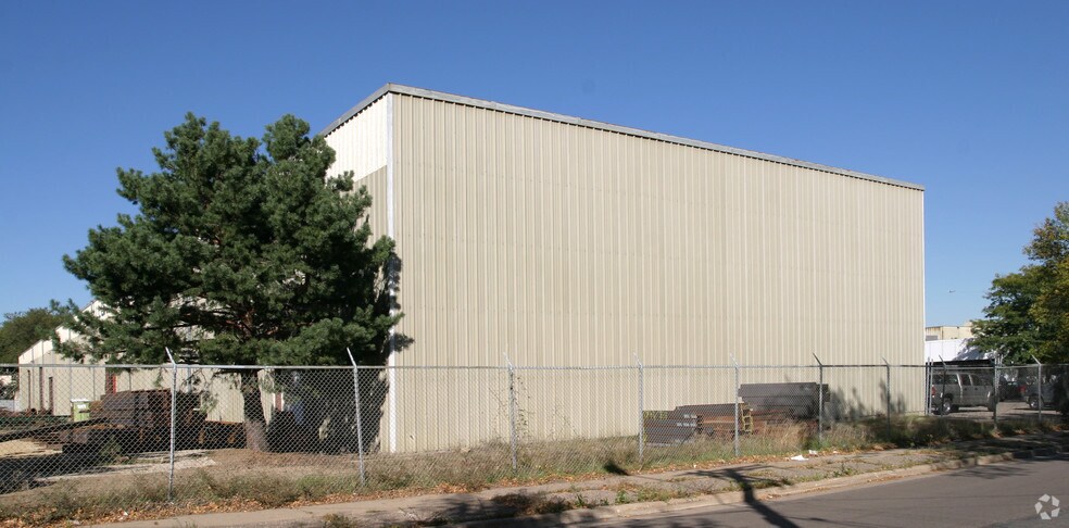 More Photos Of 118 W 60th St, Minneapolis Manufacturing For Sale