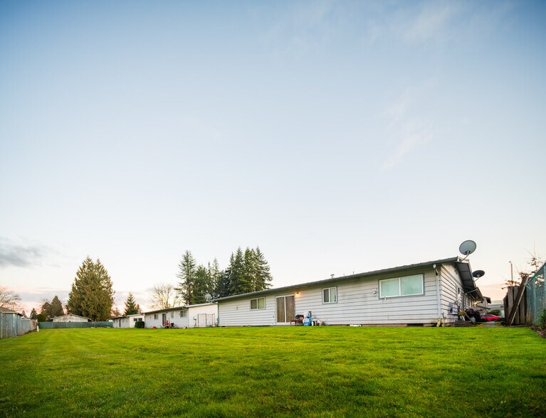 More Photos Of 1037 Ring St NE, Salem Apartments For Sale