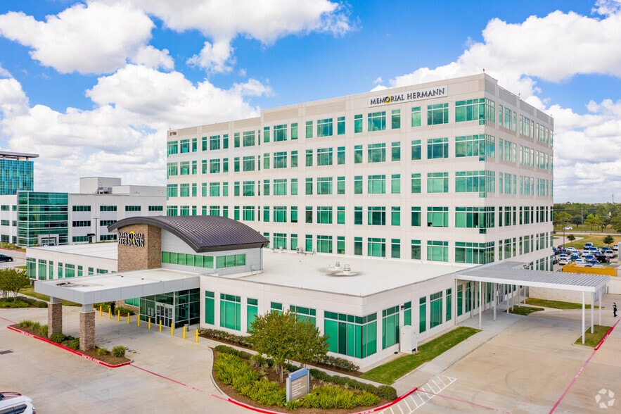 Primary Photo Of 27700 Highway 290, Cypress Medical For Lease