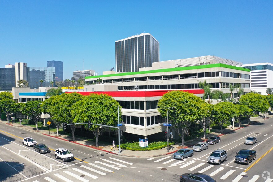 Primary Photo Of , Los Angeles Office For Sale