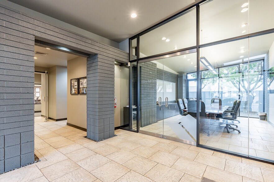 More Photos Of 1702 E McNair Dr, Tempe Office Residential For Lease