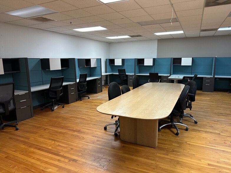 More Photos Of 900 12th Street Dr NW, Hickory Unknown For Lease