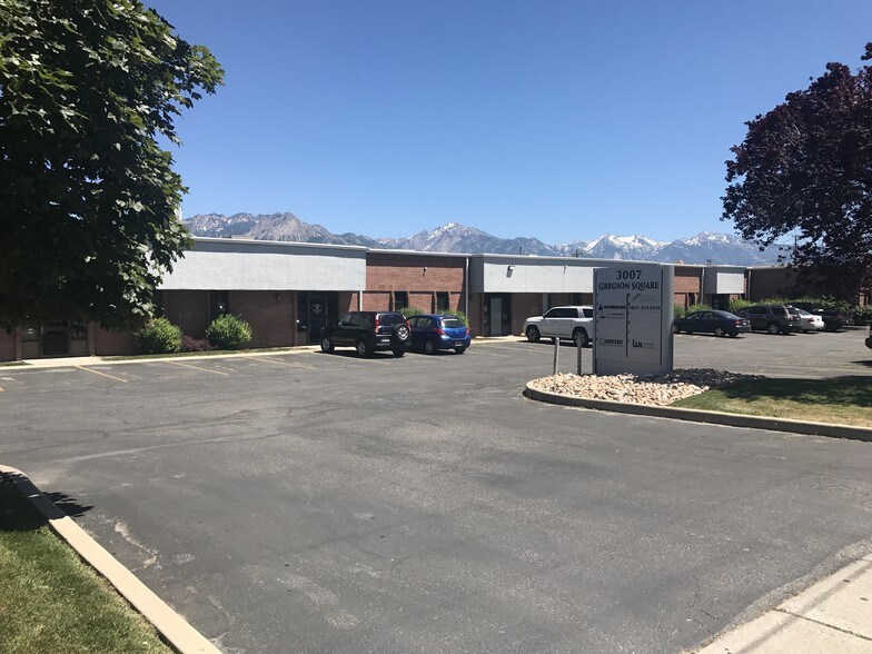 More Photos Of 3007-3023 S West Temple, Salt Lake City Light Manufacturing For Lease